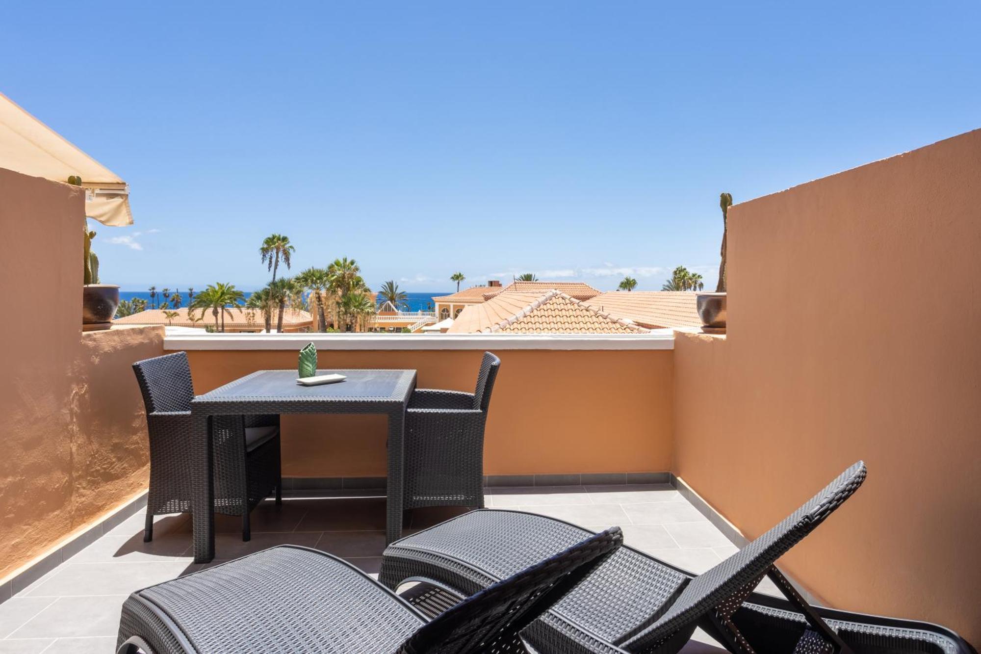 Tenerife South Apartments Playa de las Americas  Exterior photo
