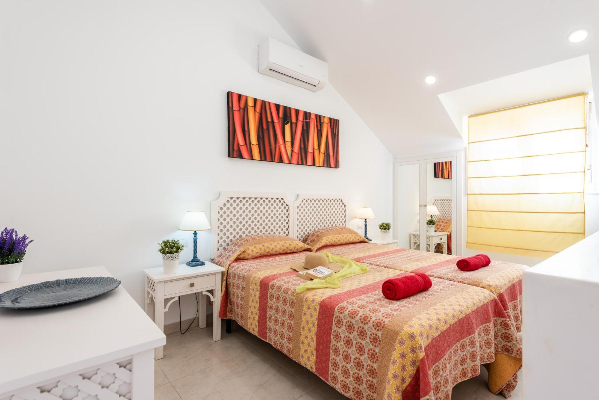 Tenerife South Apartments Playa de las Americas  Exterior photo